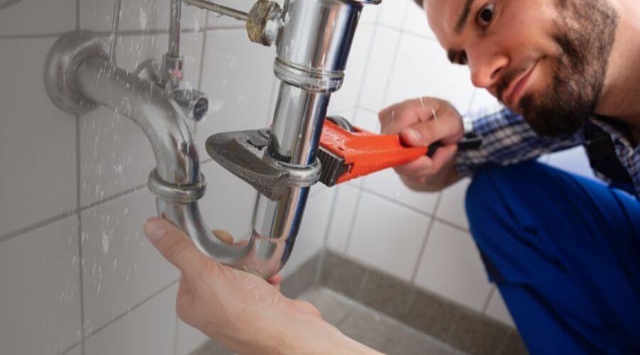 Professional emergency plumbing in Lubec, ME